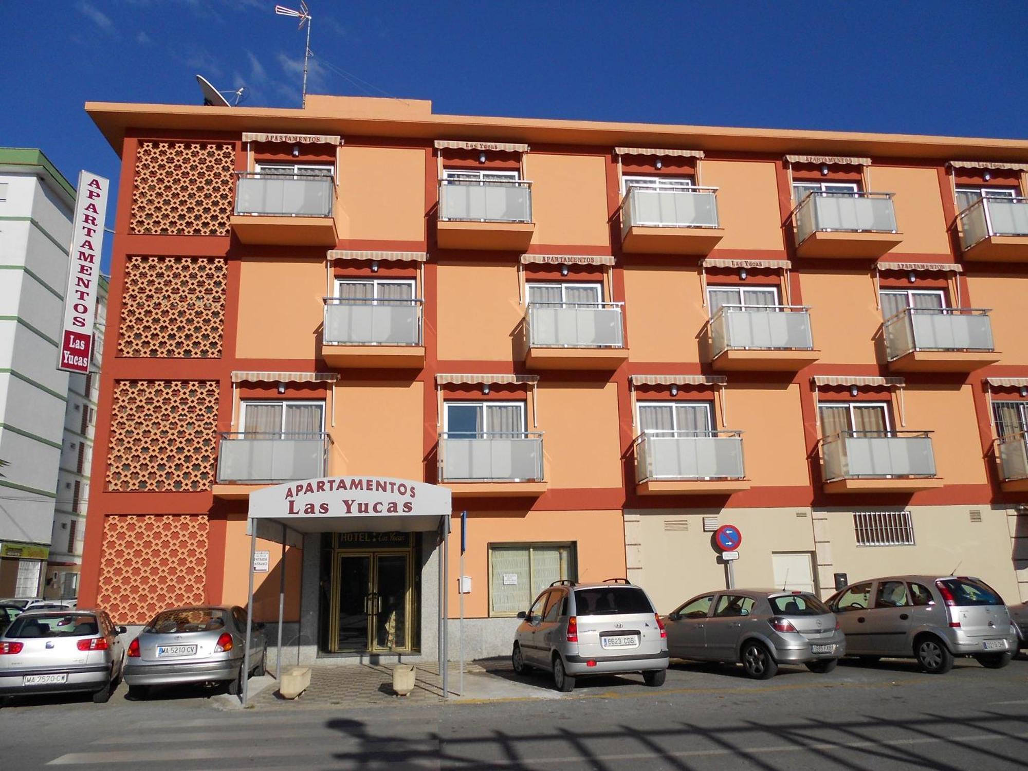 Apartamentos Turisticos Las Yucas Torre Del Mar Exterior foto